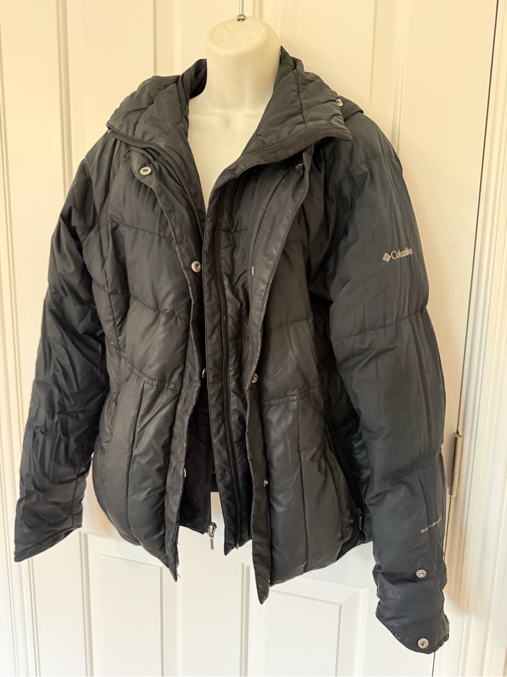 Columbia Women's Black Quilted Hooded Puffer Jacket